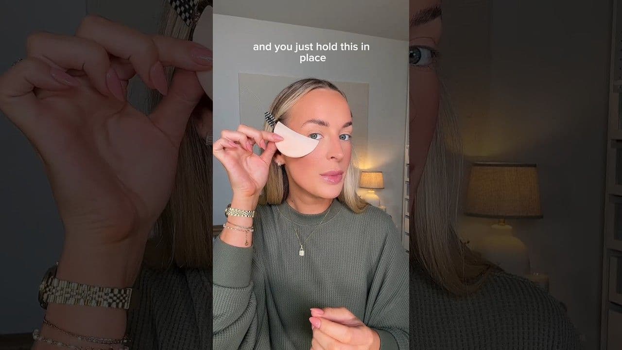 Perfect Eyeshadow Every Time with the Shadow Moon Tool