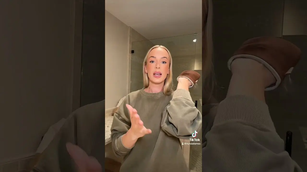 How to Self Tan Your Back Solo: The Ultimate Guide