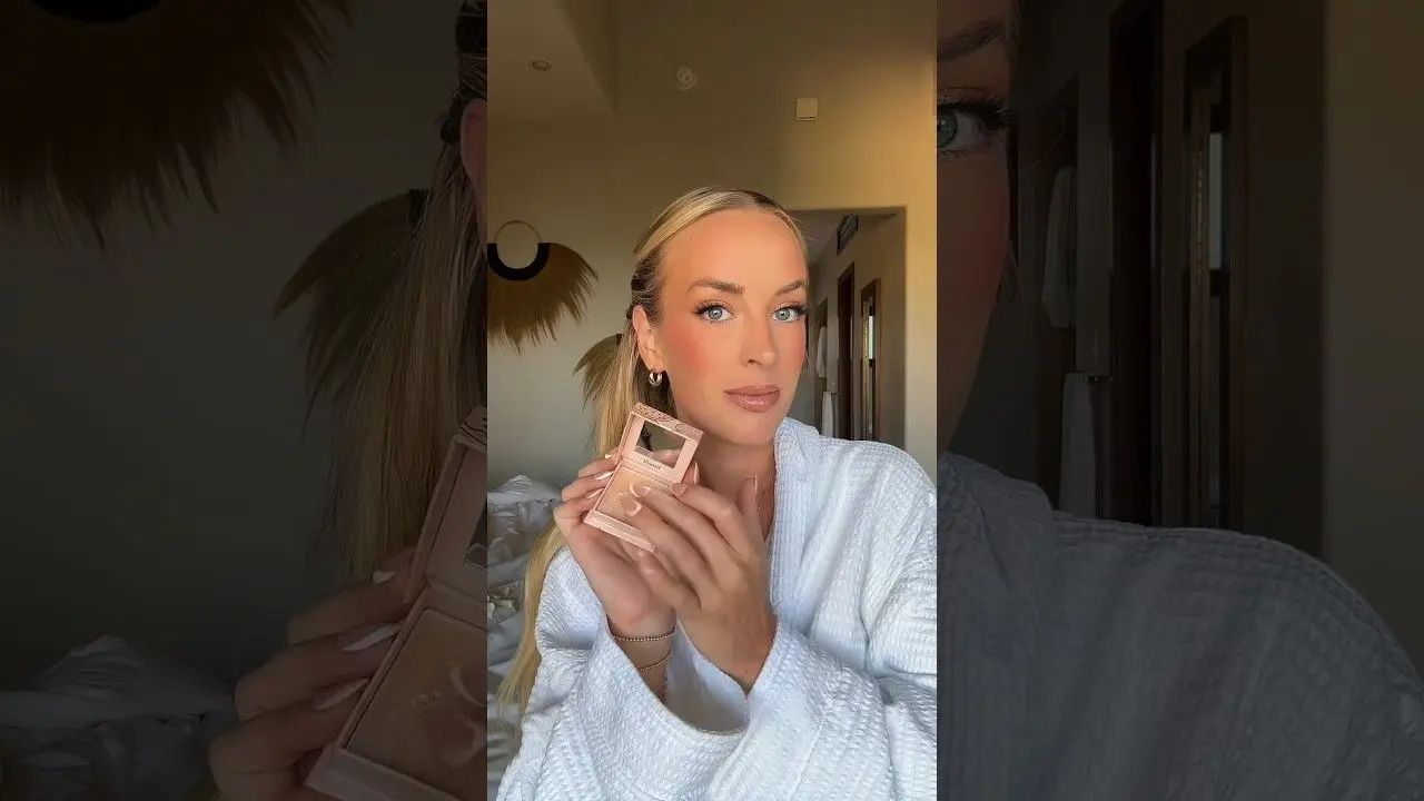 The Ultimate Highlighter: Benefit's Cookie Shines Bright